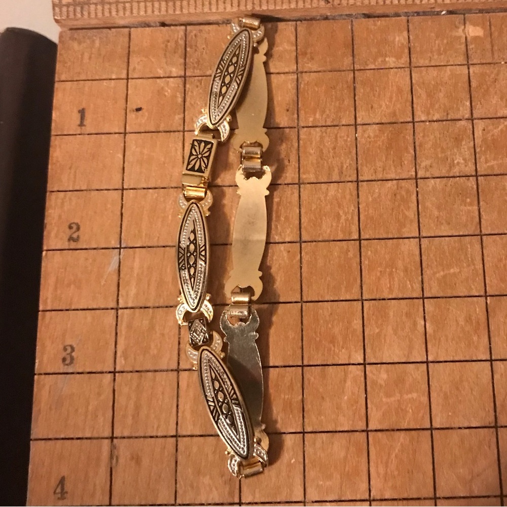 Toledo Style Costume Damascene Link Bracelet Slender Elliptical Shape 7.5”L - Picture 4 of 7